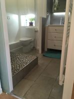 Une salle de bain et salle d&lsquo;eau réunie très tendance !